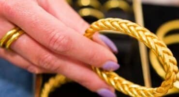 jonc bouddhiste traditionnel tresse dore