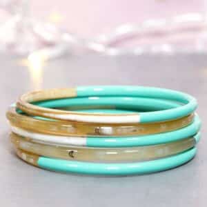 Bracelet corne Vert d eau n°17- 3mm
