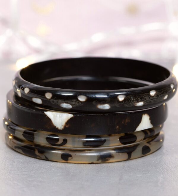 Mix Bracelets corne fantaisie