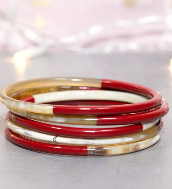 Bracelets corne bordeaux