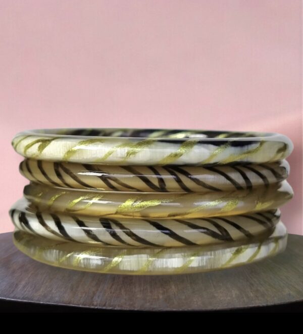 bracelet-corne-zebre-6mm-mix