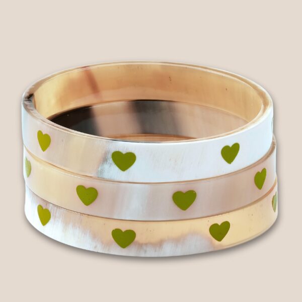bracelet coeur kaki