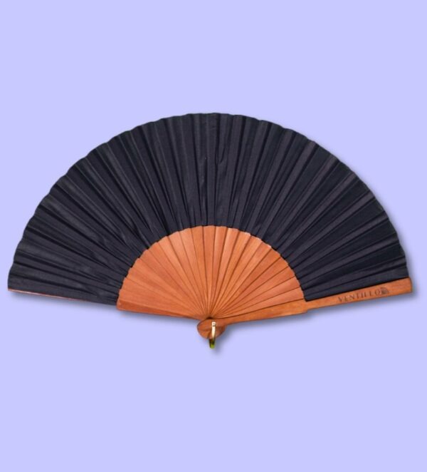 Eventail noir 19