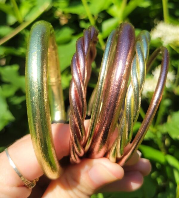 joncs bouddhiste colores