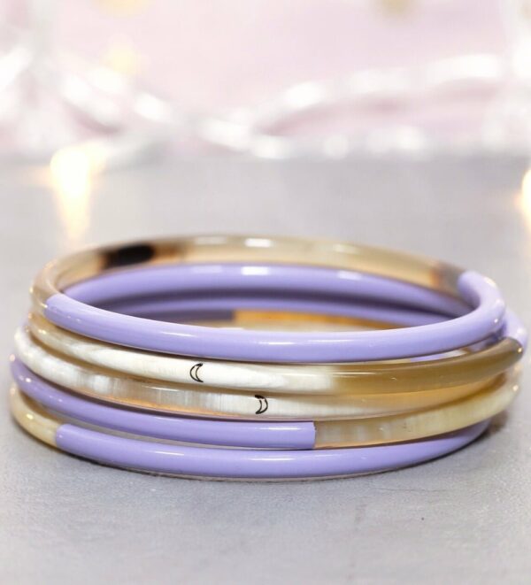 Bracelet corne Violet pastel n°18 - 3mm